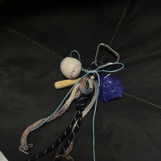 Mini hit-making baseball keychain, bag hanging ornament, softball glove, softball baseball hanging ornament